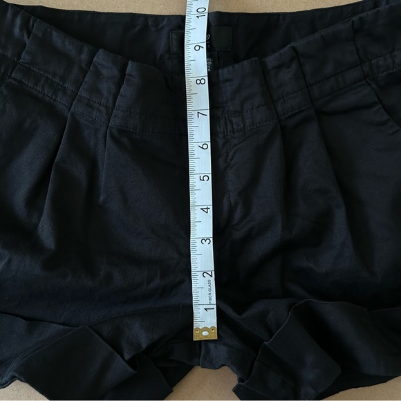Y2K Mossimo Scene Goth Pleated Chino Short Sz 6 Solid Black Cuffed Emo Mid 2000s - Picture 7 of 9